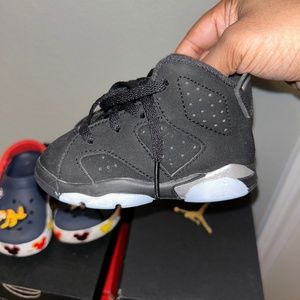 Toddler Jordan Retro 6 size 5c